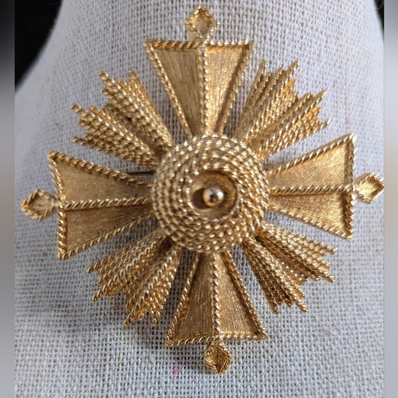 Monet Jewelry - Vintage Runway Monet Maltese Cross Brooch Gold Tone Statement Pin